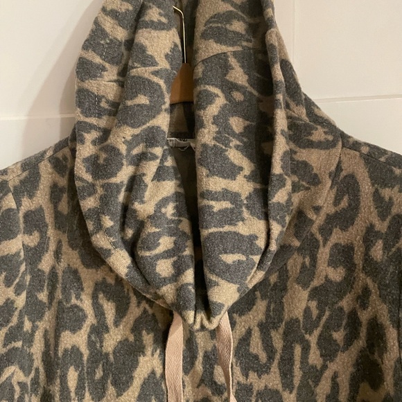 Pullover with kangaroo pocket super soft and cuddly - Picture 3 of 5